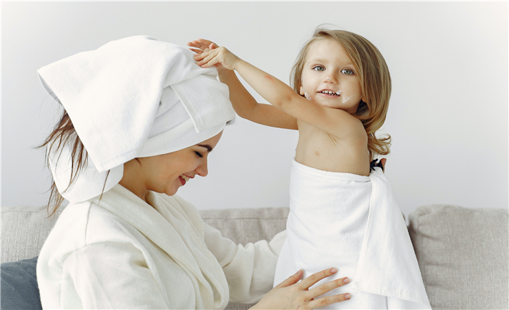 但你是否會有這樣的困擾?晾在浴室的毛巾會出現油膩、干硬、發霉、有異味等情況,令人無法忍受。 但你是否會有這樣的困擾?晾在浴室的毛巾會出現油膩、干硬、發霉、有異味等情況,令人無法忍受。